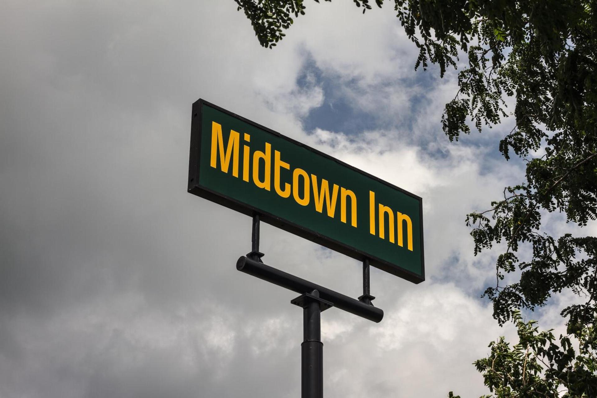 Midtown Inn photo 23