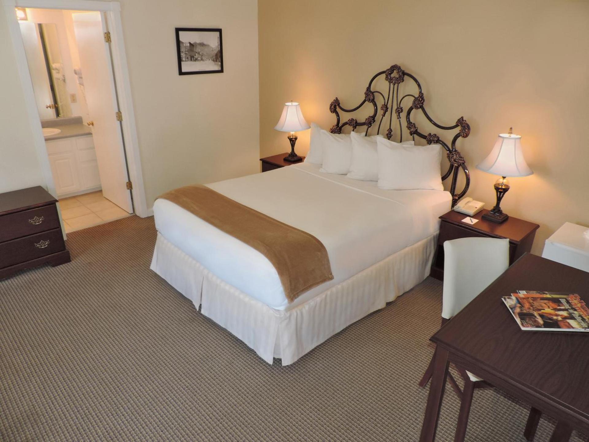 The Victorian Inn photo 9
