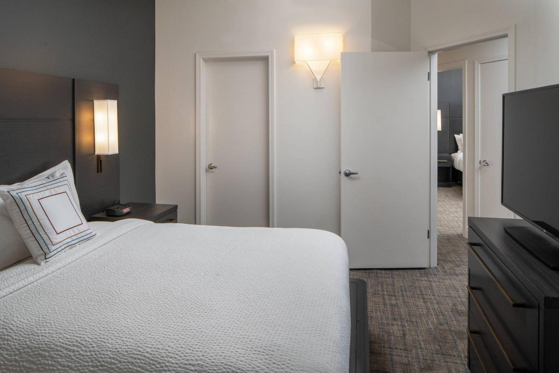 Sonesta ES Suites New Orleans Convention Center photo 17