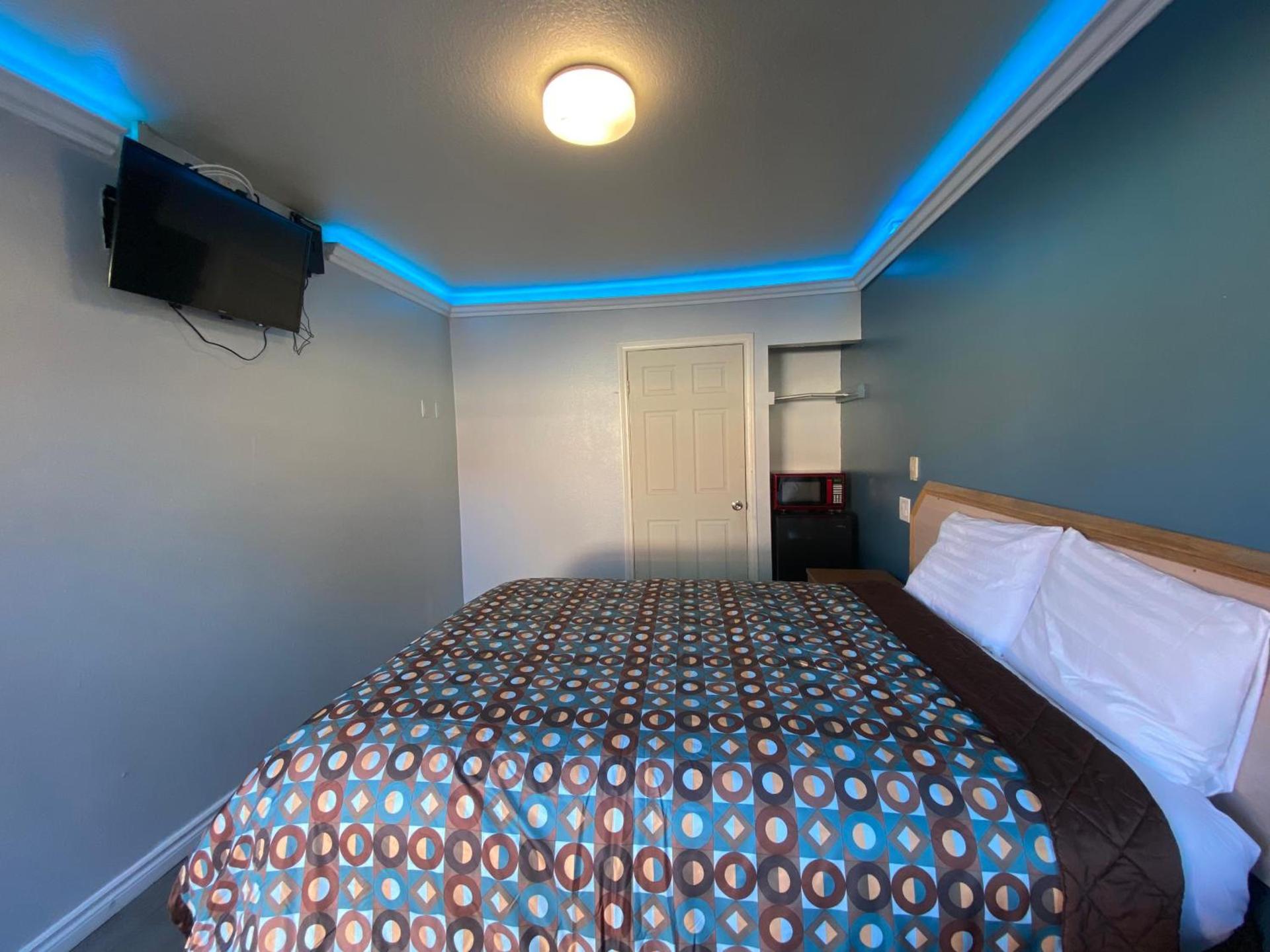 Sands Inn photo 14