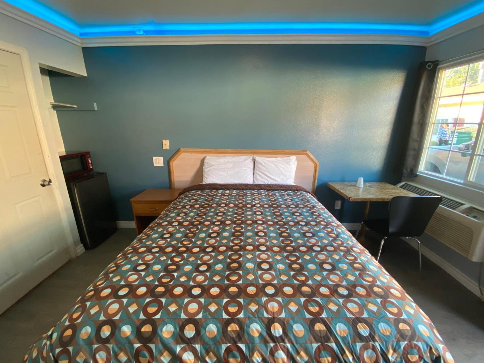 Sands Inn photo 13