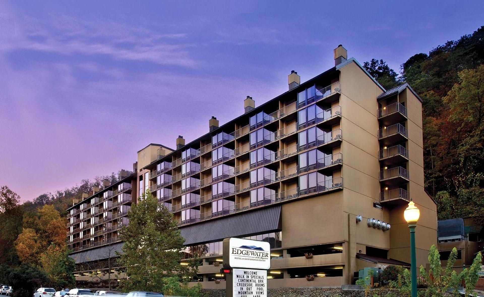 Edgewater Hotel and Conference Center photo 1