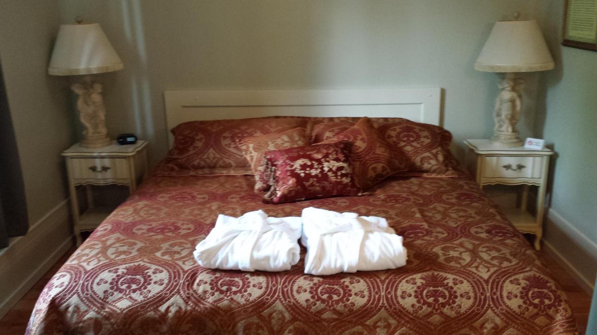 The Peak at Centralia Square - Self Check-In Hotel photo 22