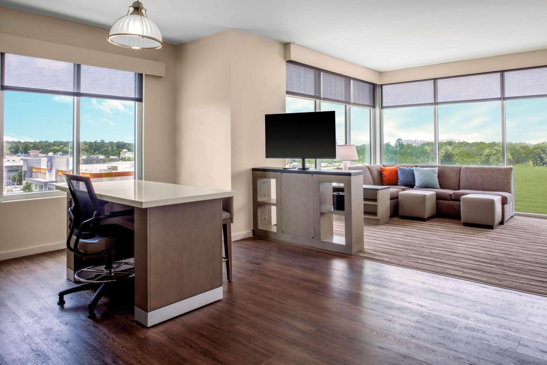 Hyatt House The Woodlands-Shenandoah photo 4