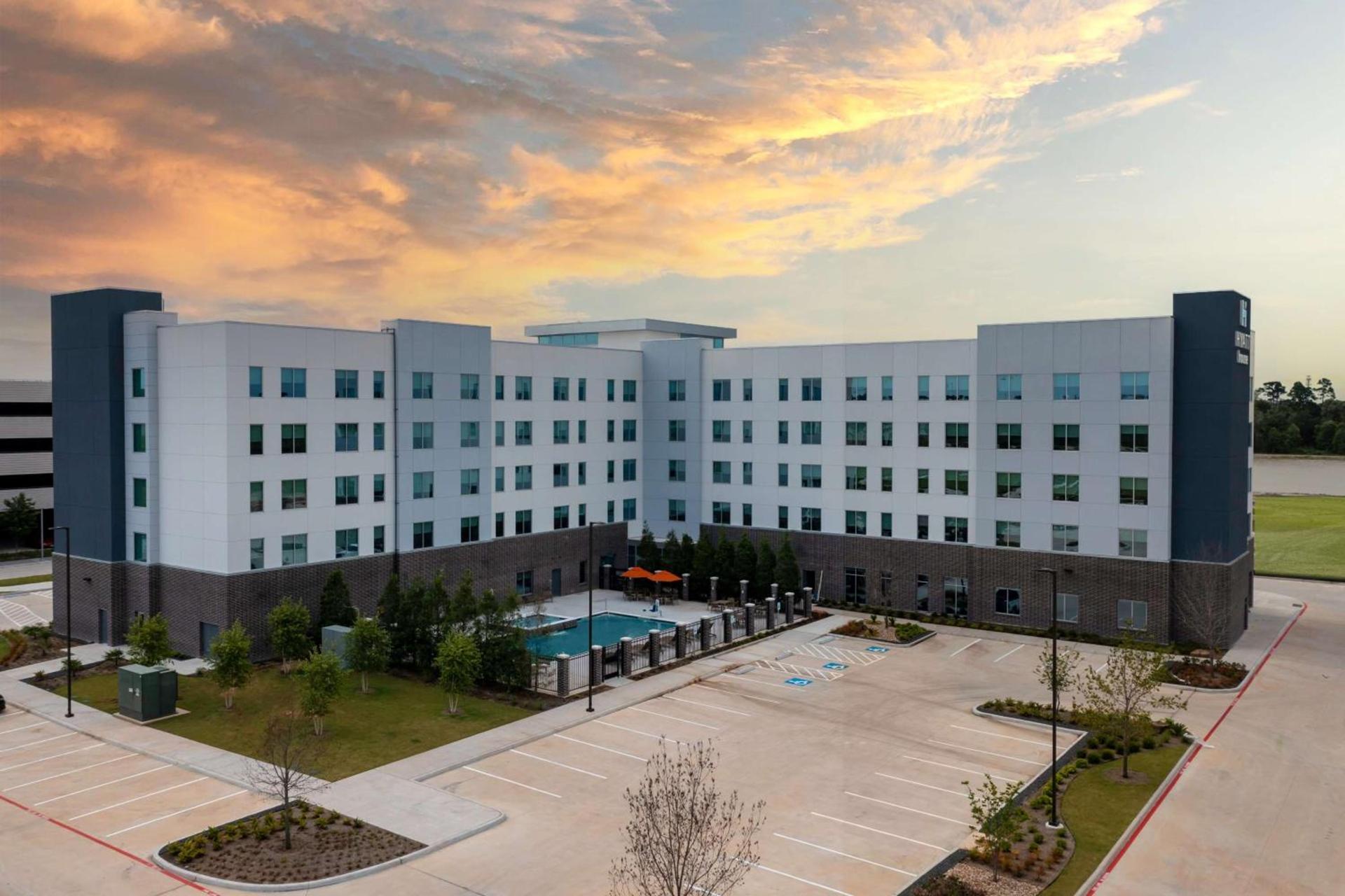 Hyatt House The Woodlands-Shenandoah photo 33