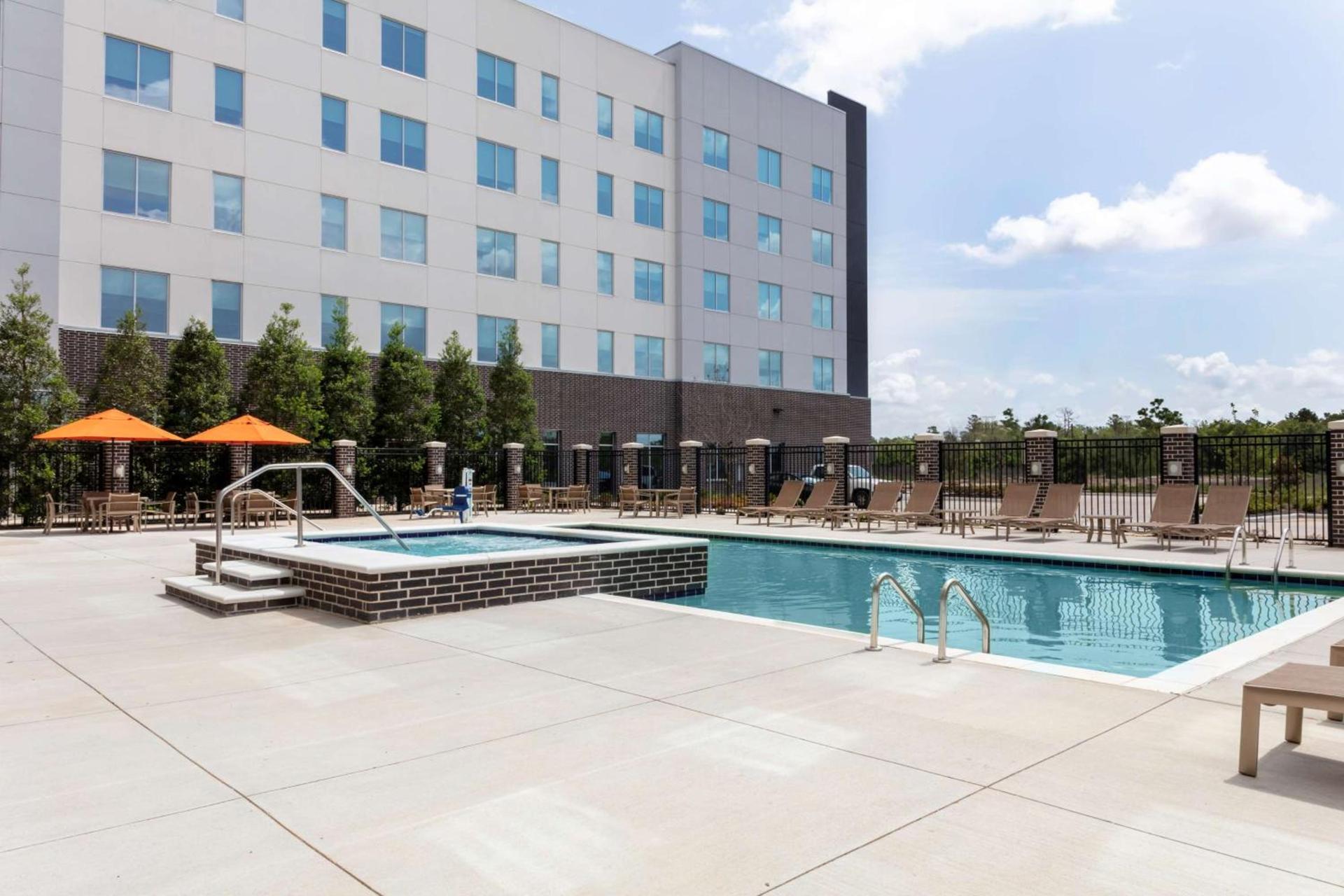 Hyatt House The Woodlands-Shenandoah photo 5