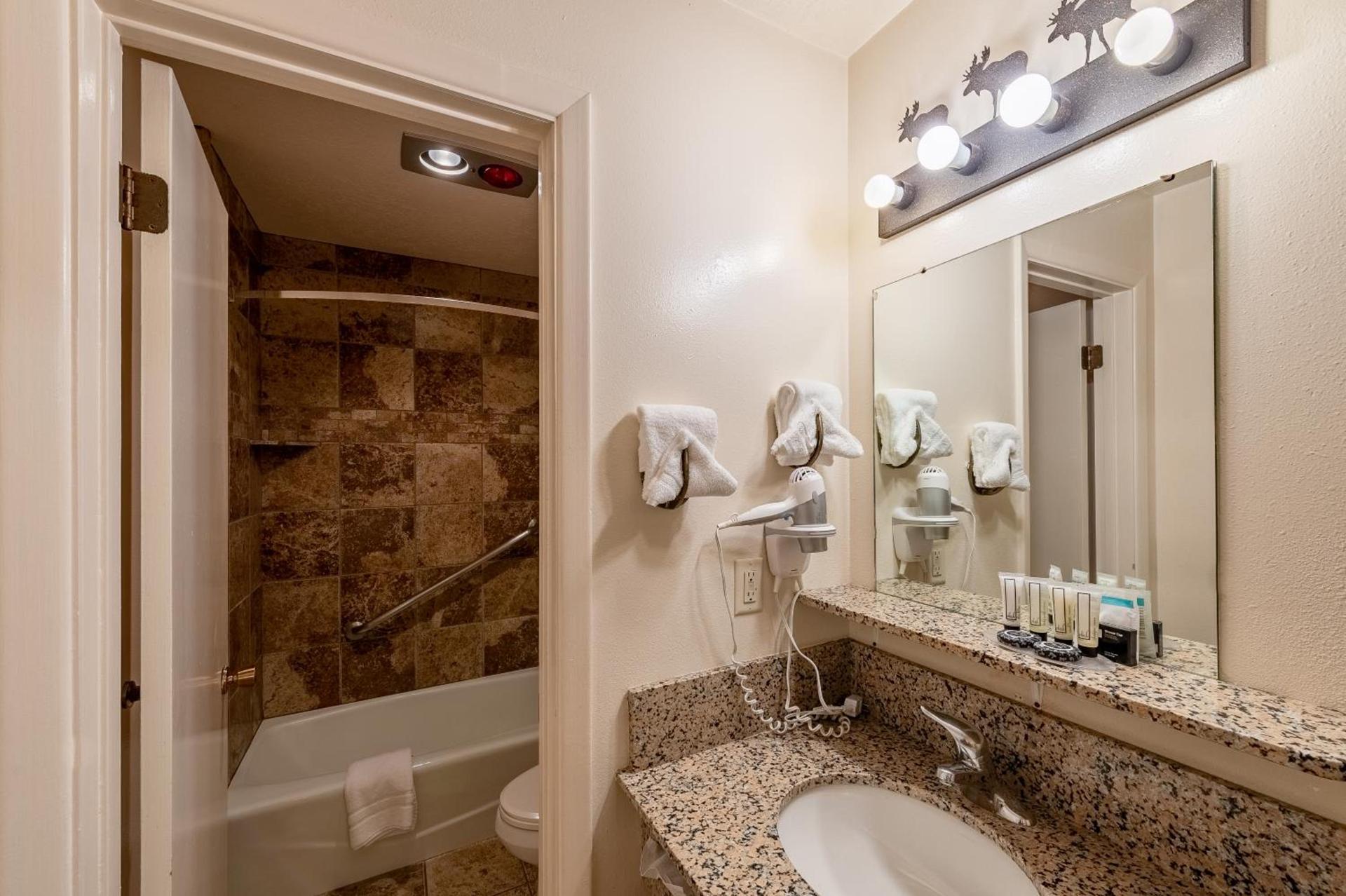 49'er Inn & Suites photo 39