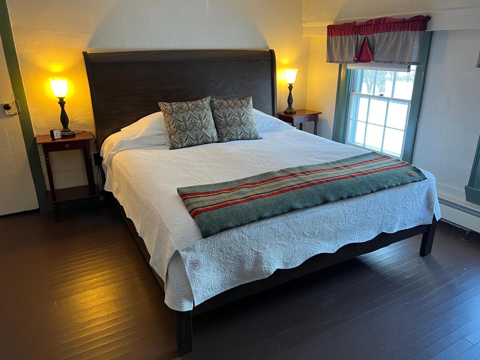 Shoreham Inn Bed & Breakfast photo 2