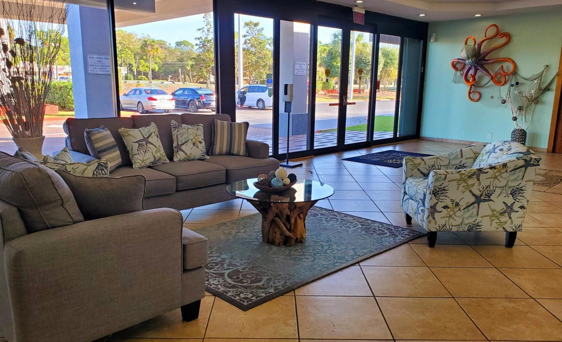 Vero Beach Inn & Suites Vero Beach I-95 photo 5