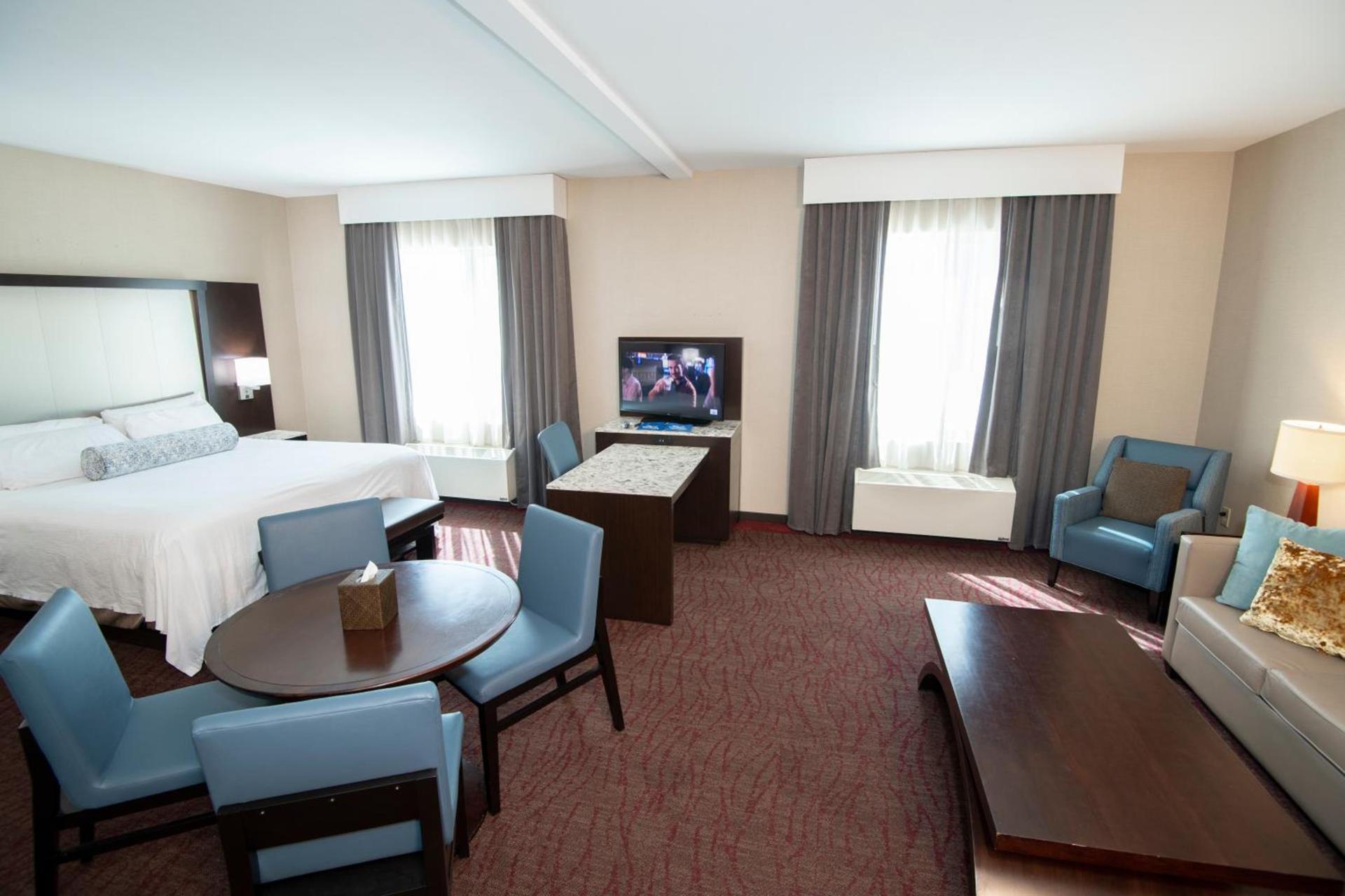 Win-River Resort and Casino photo 39