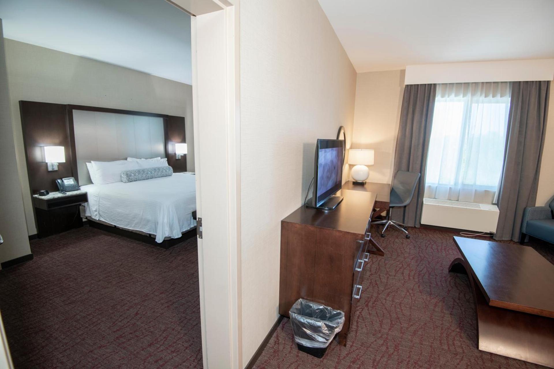 Win-River Resort and Casino photo 47