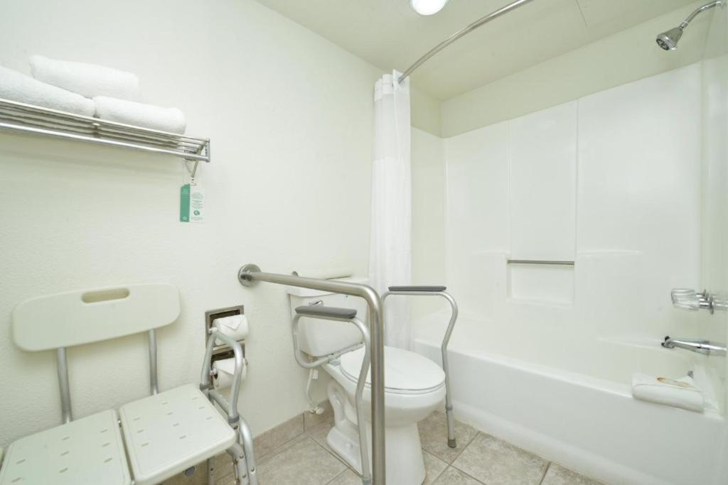 Quality Inn Parker photo 9