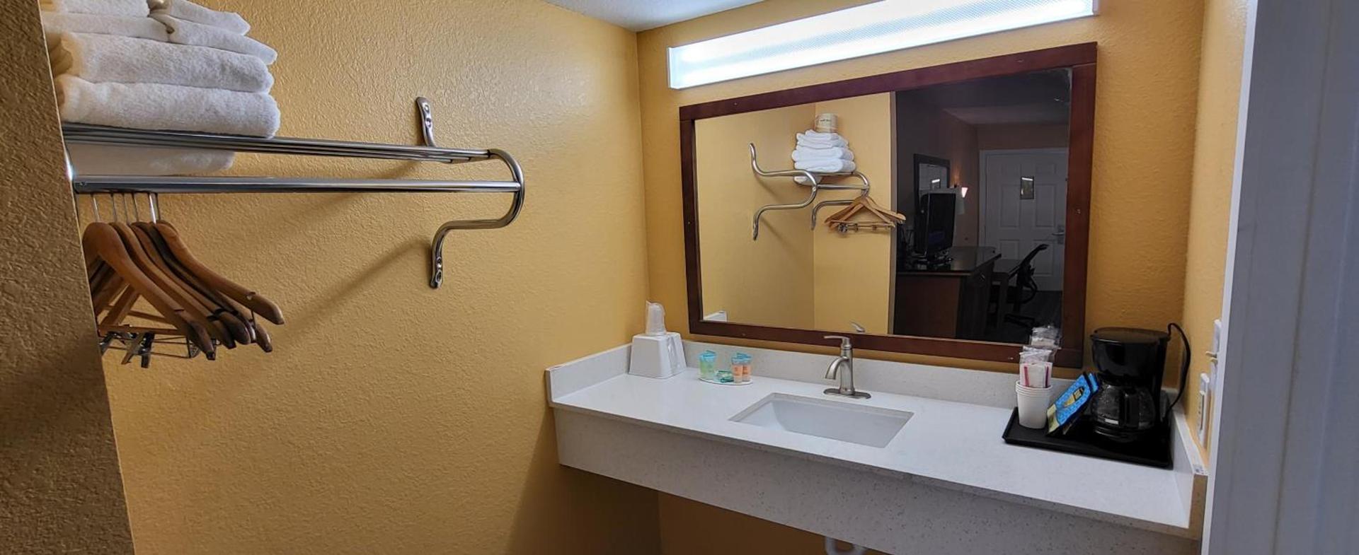 Olympic Inn & Suites Port Angeles photo 15