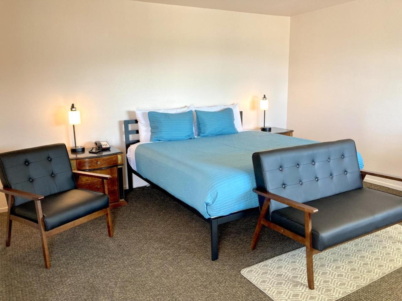 Coast Riders Inn photo 25