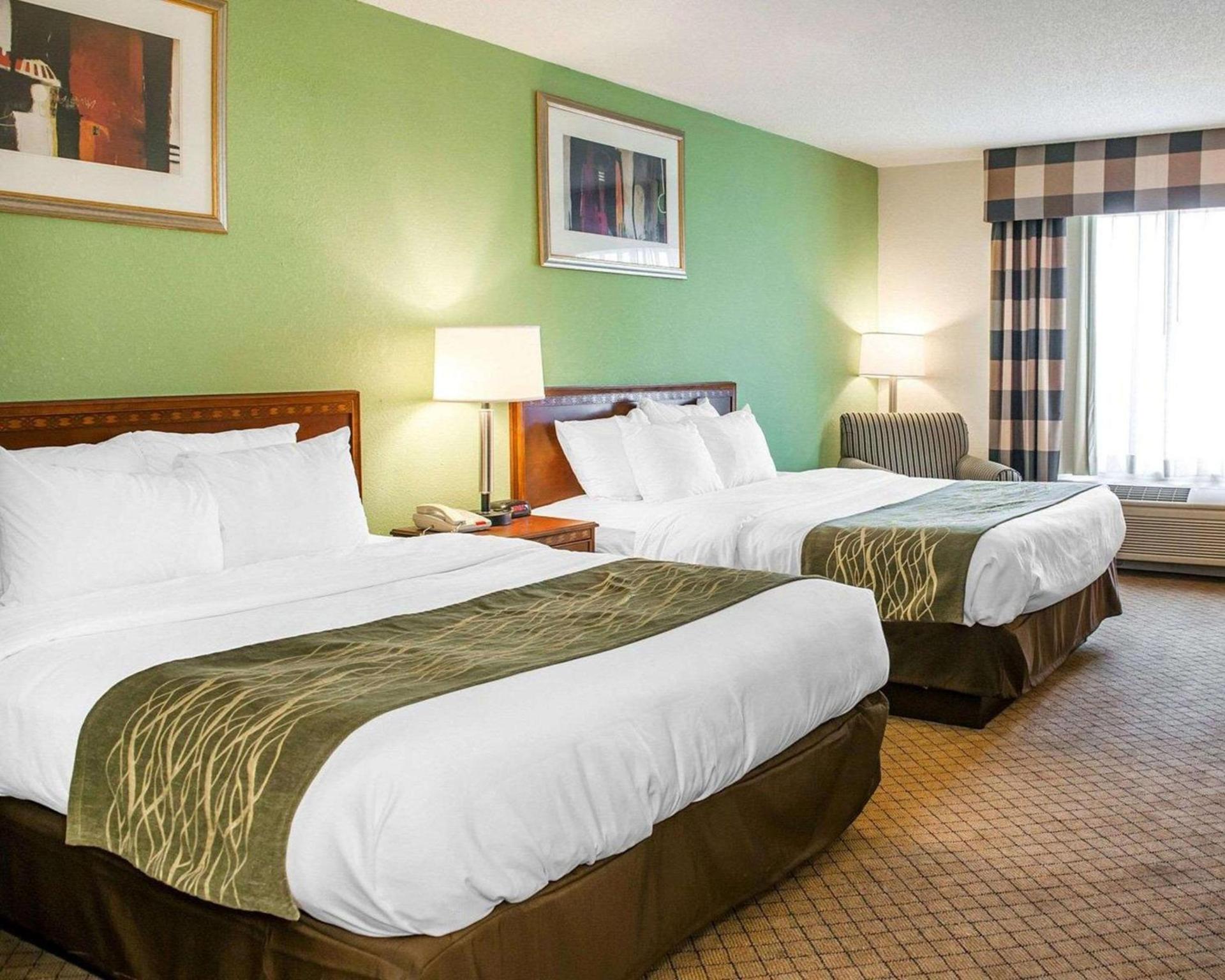 Comfort Inn Goshen photo 10