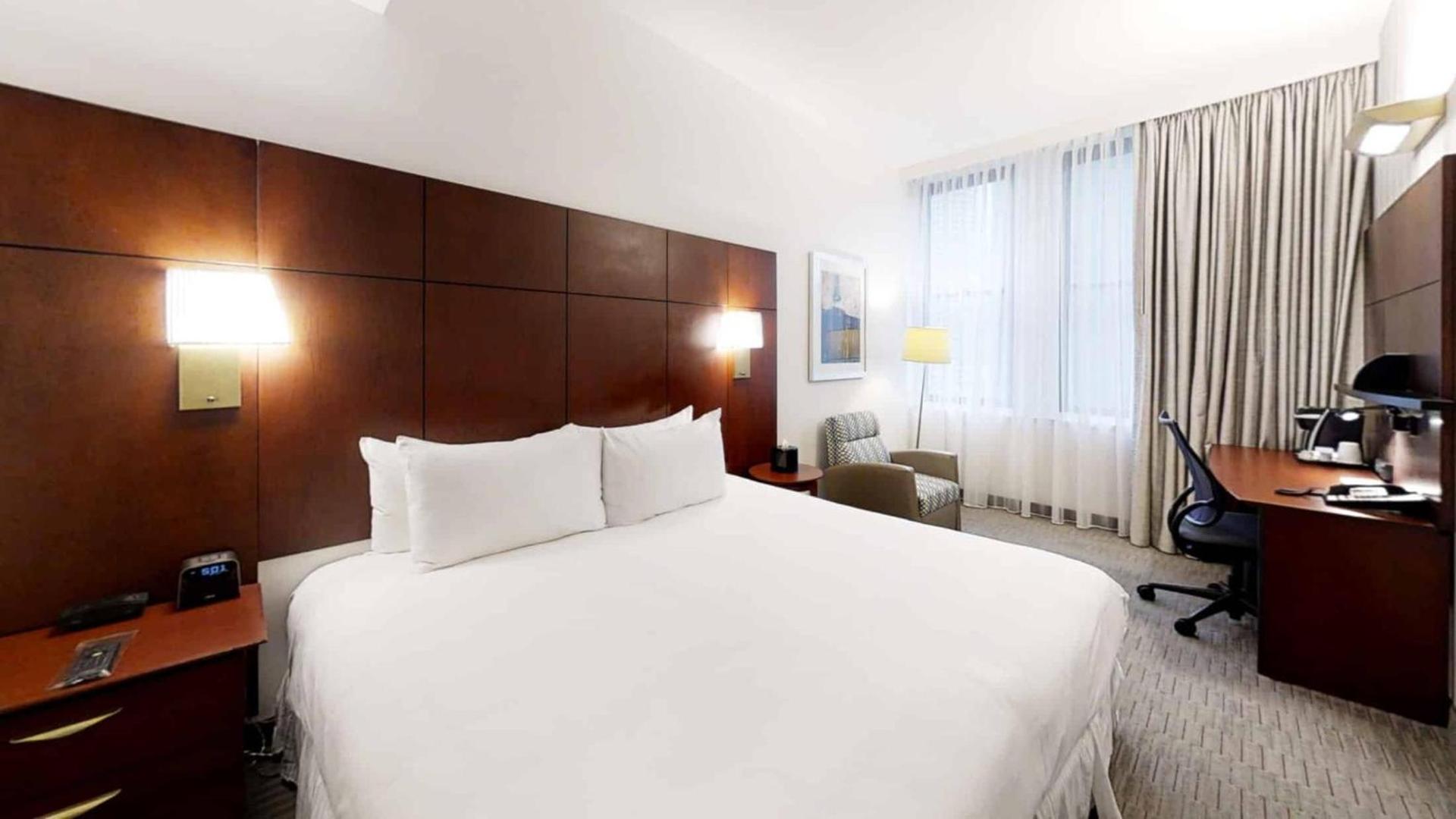 River Hotel photo 7