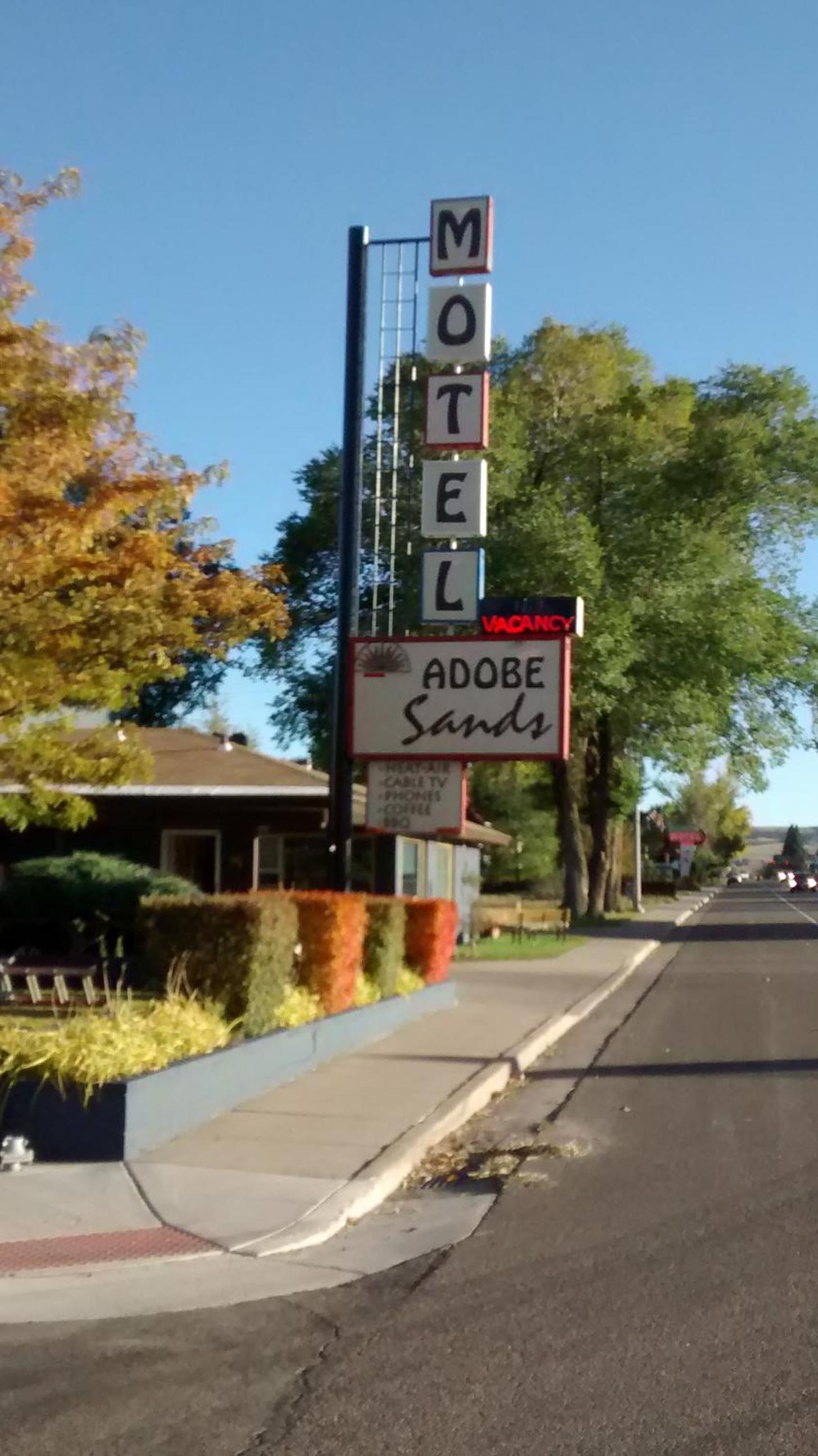 Adobe Sands Motel photo 36