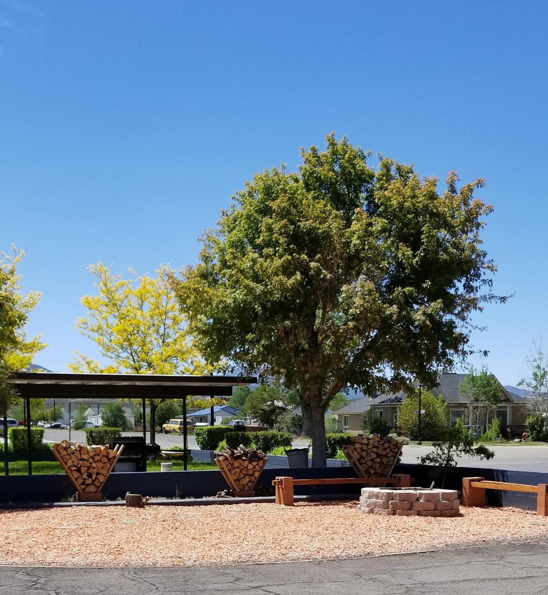 Adobe Sands Motel photo 44