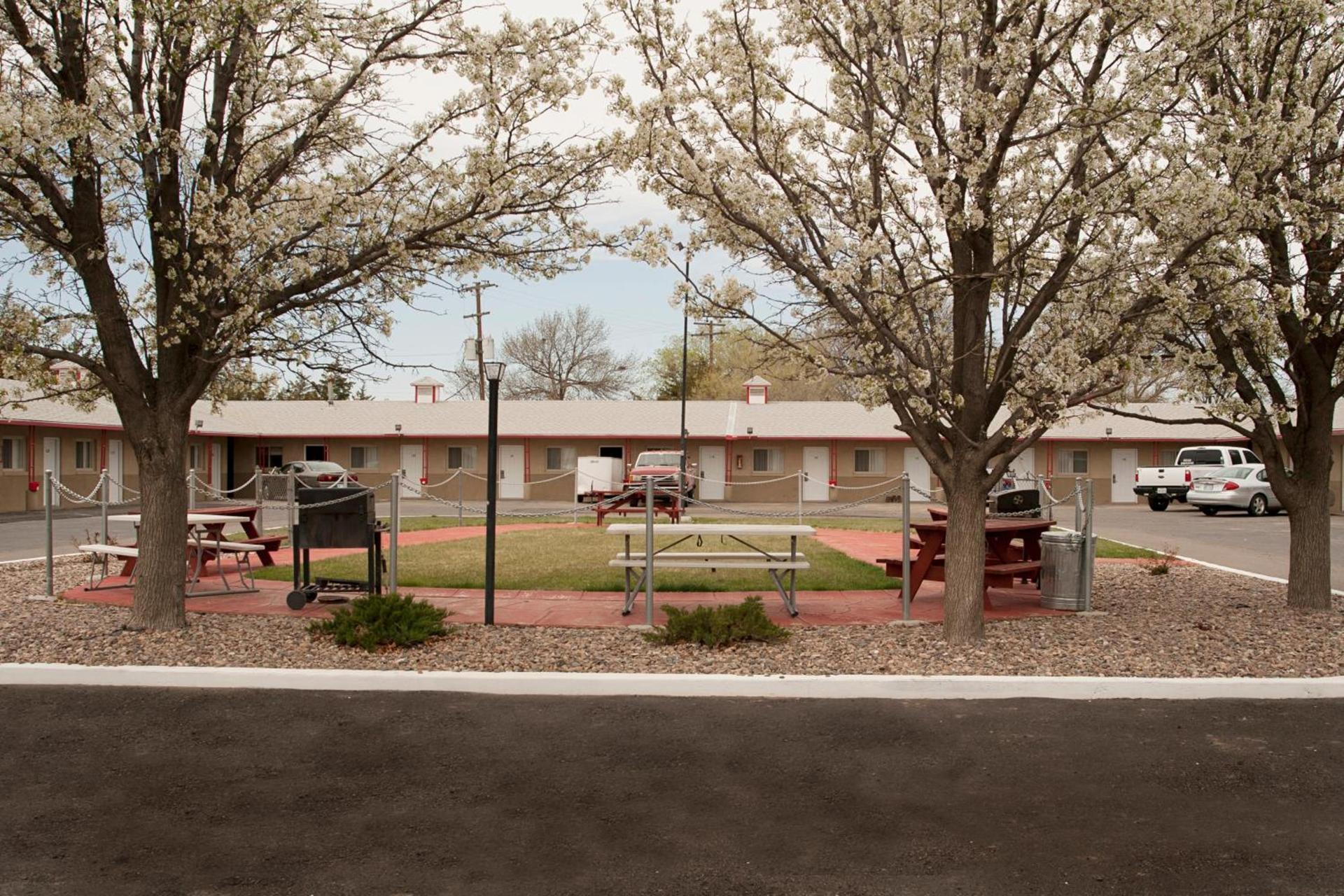 Budget Inn & Suites Colby photo 21