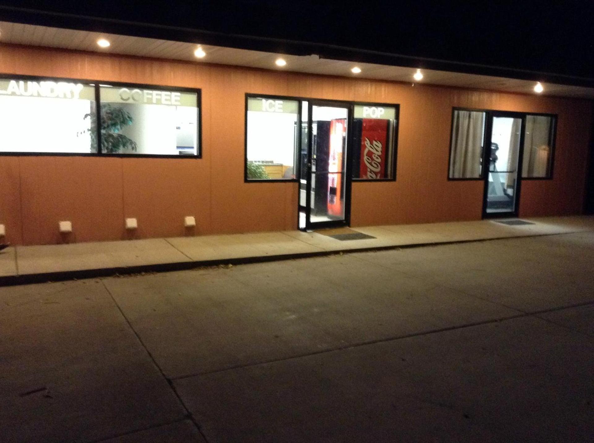Wheels Motel photo 42