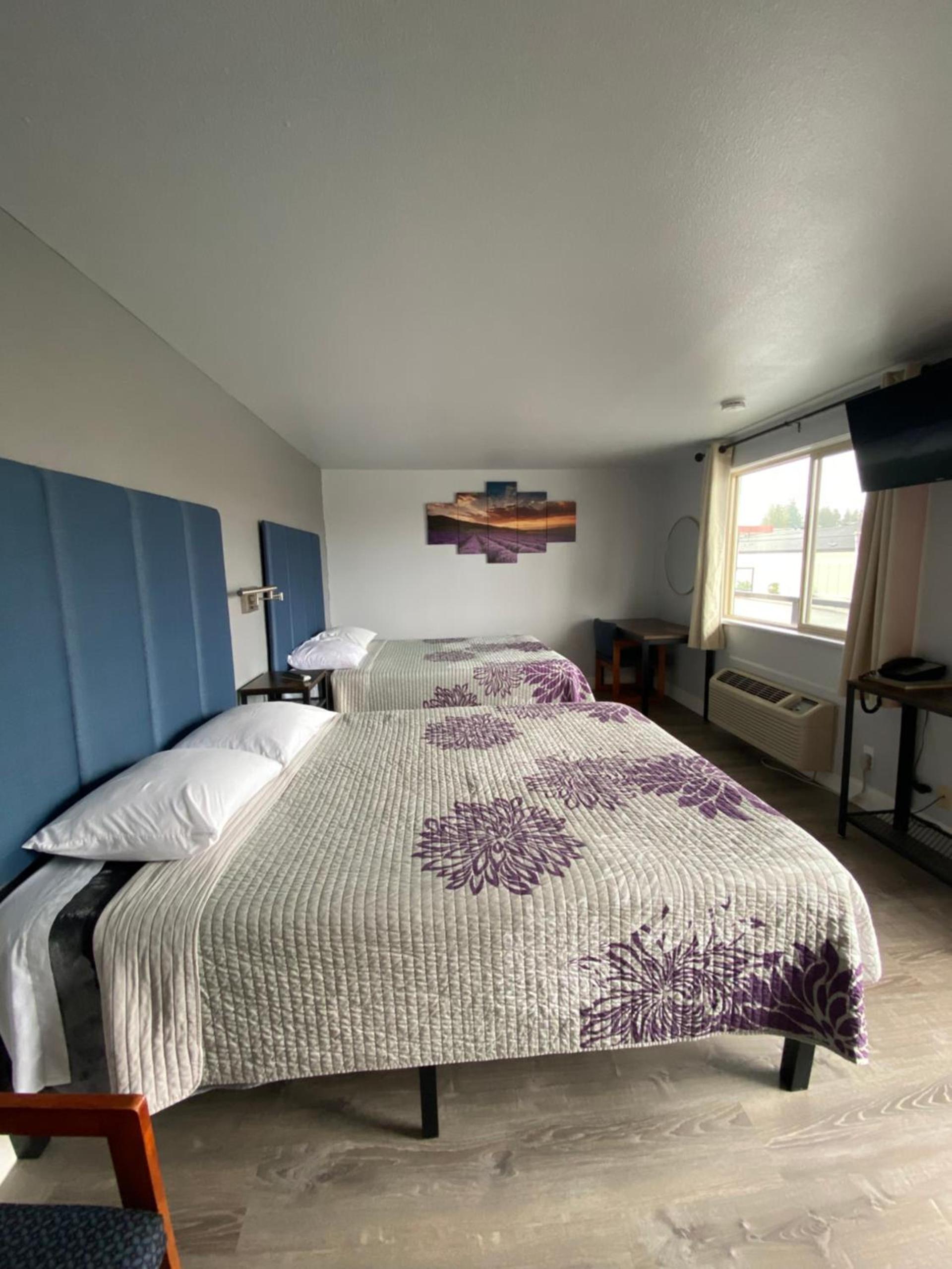 Aircrest Motel photo 8