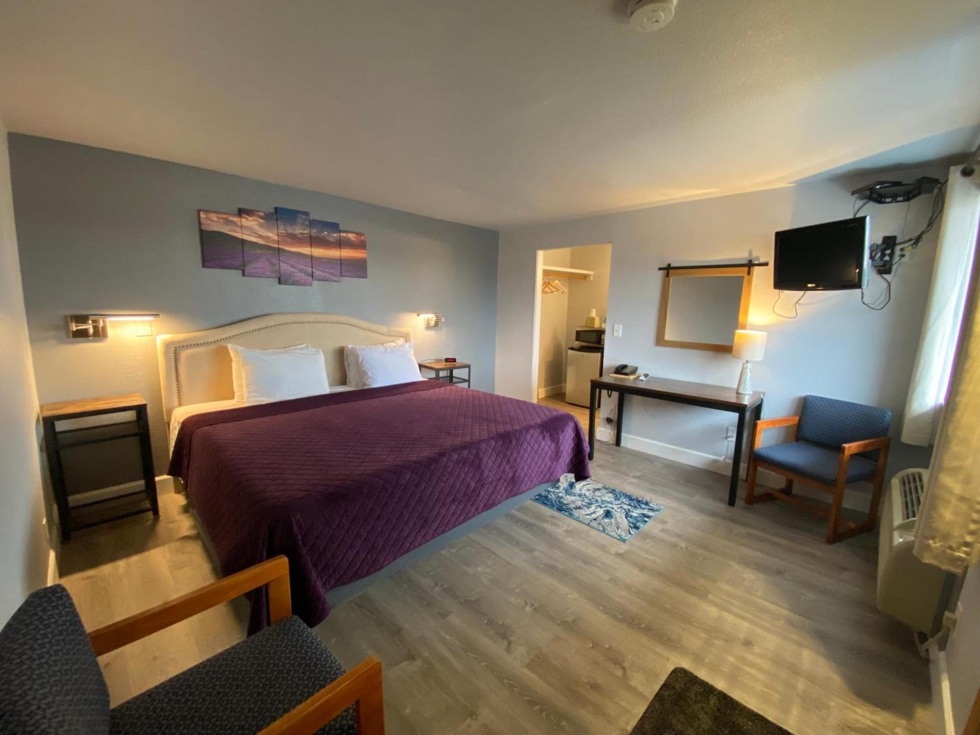 Aircrest Motel photo 17