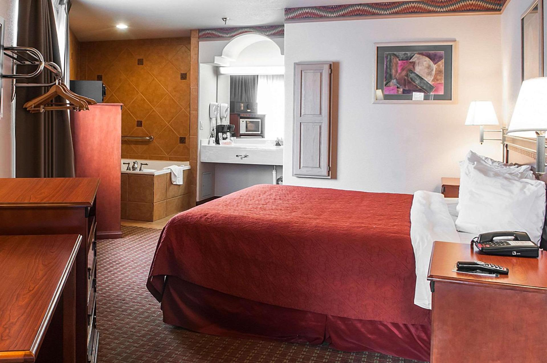 Quality Inn & Suites Las Cruces - University Area photo 28