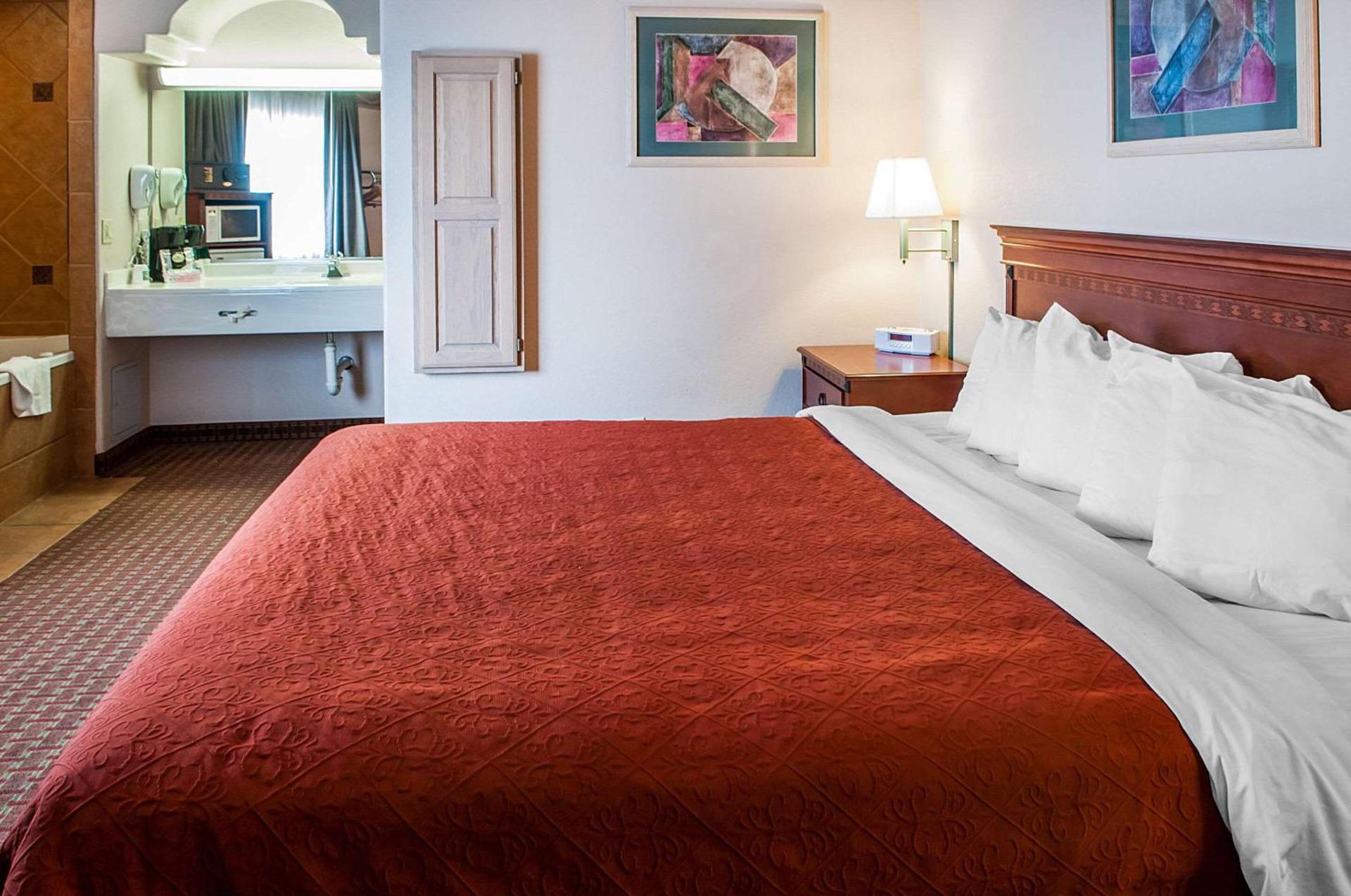Quality Inn & Suites Las Cruces - University Area photo 31