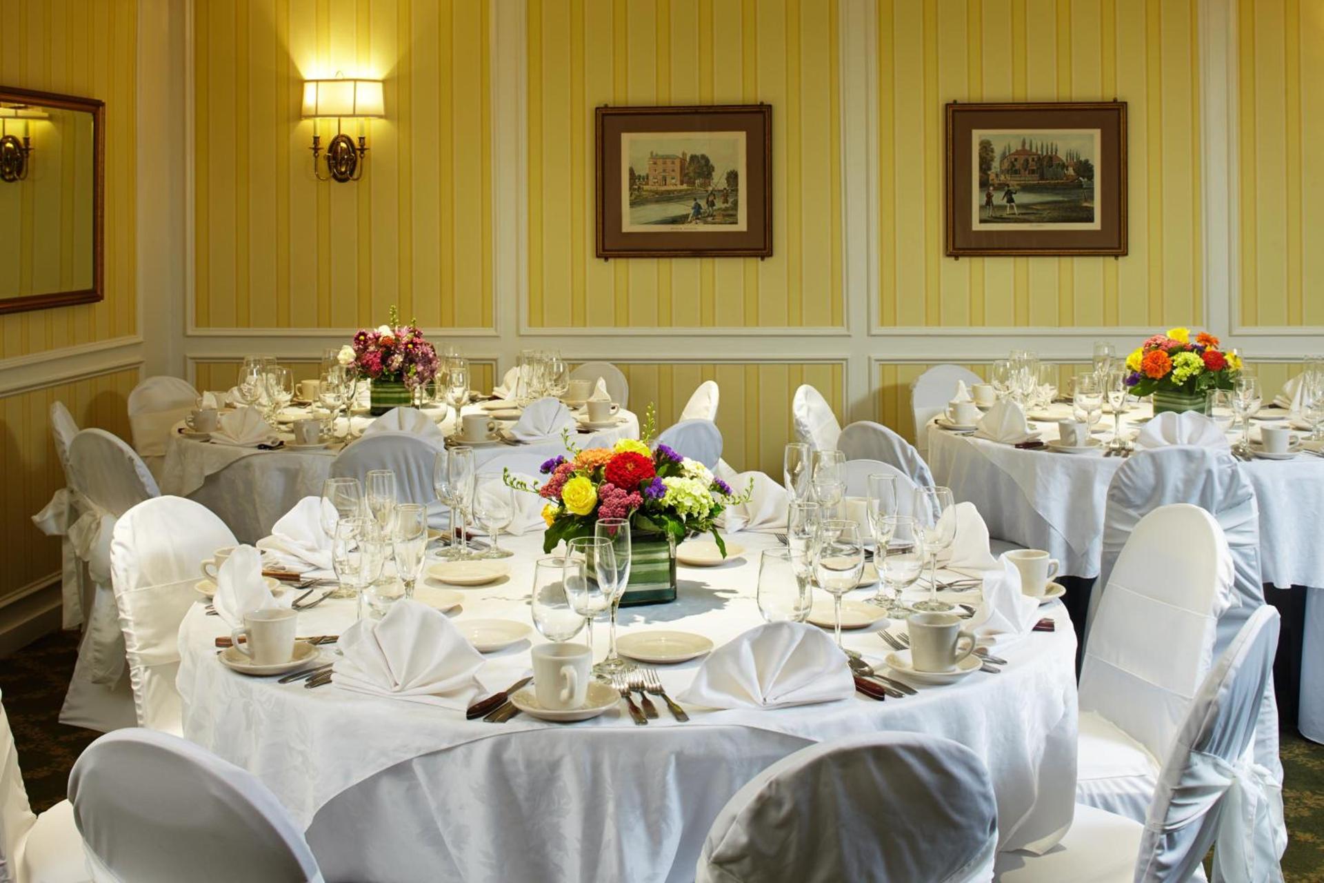 Concord's Colonial Inn photo 1