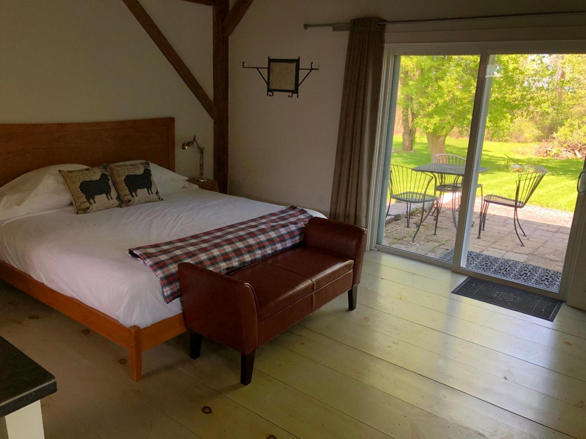Shoreham Inn Bed & Breakfast photo 23