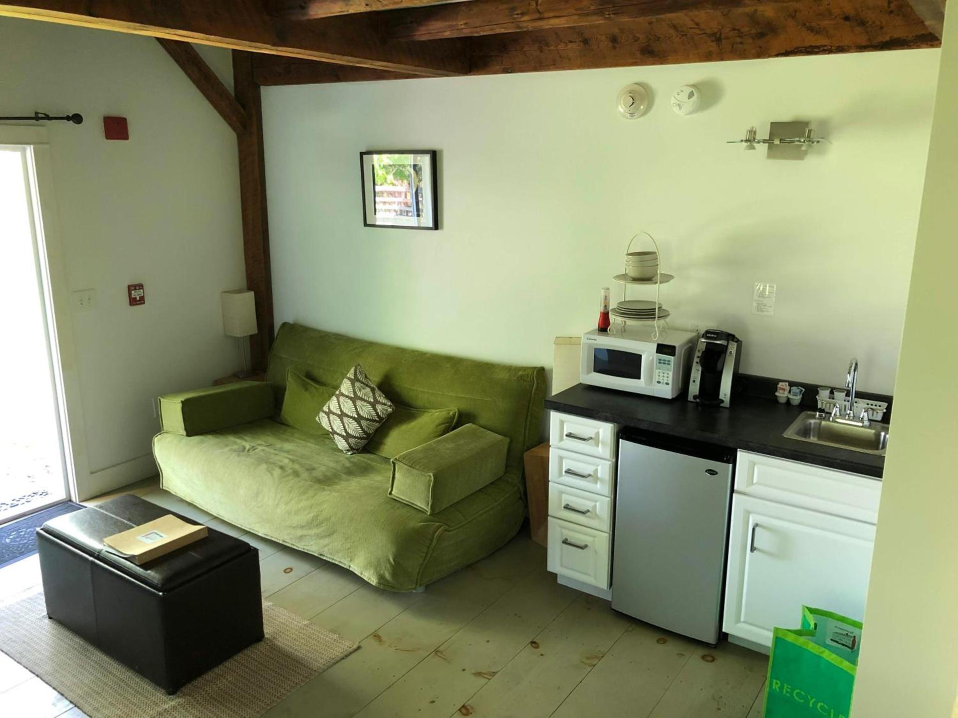 Shoreham Inn Bed & Breakfast photo 32