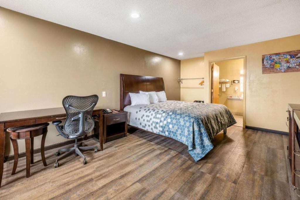 Southern Inn and Suites photo 14