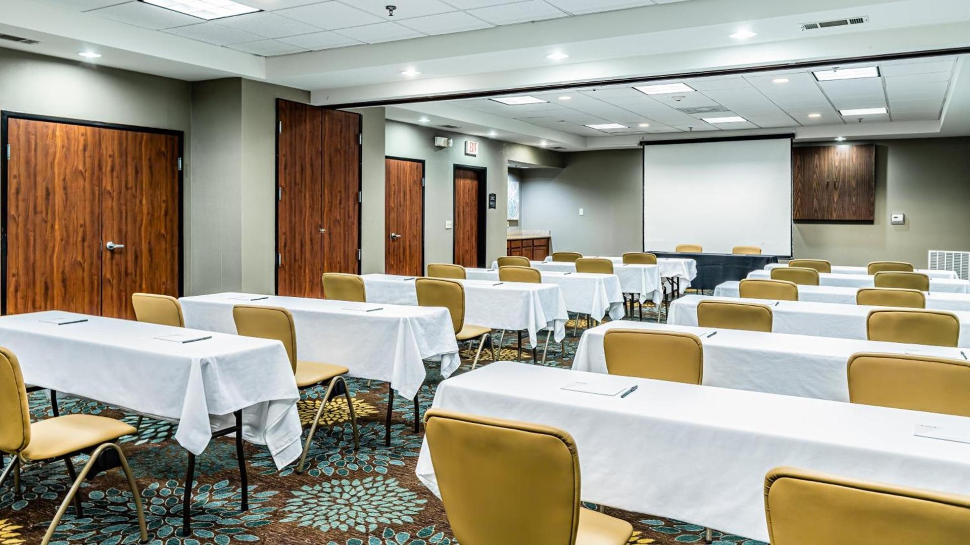 Staybridge Suites Laredo by IHG photo 25