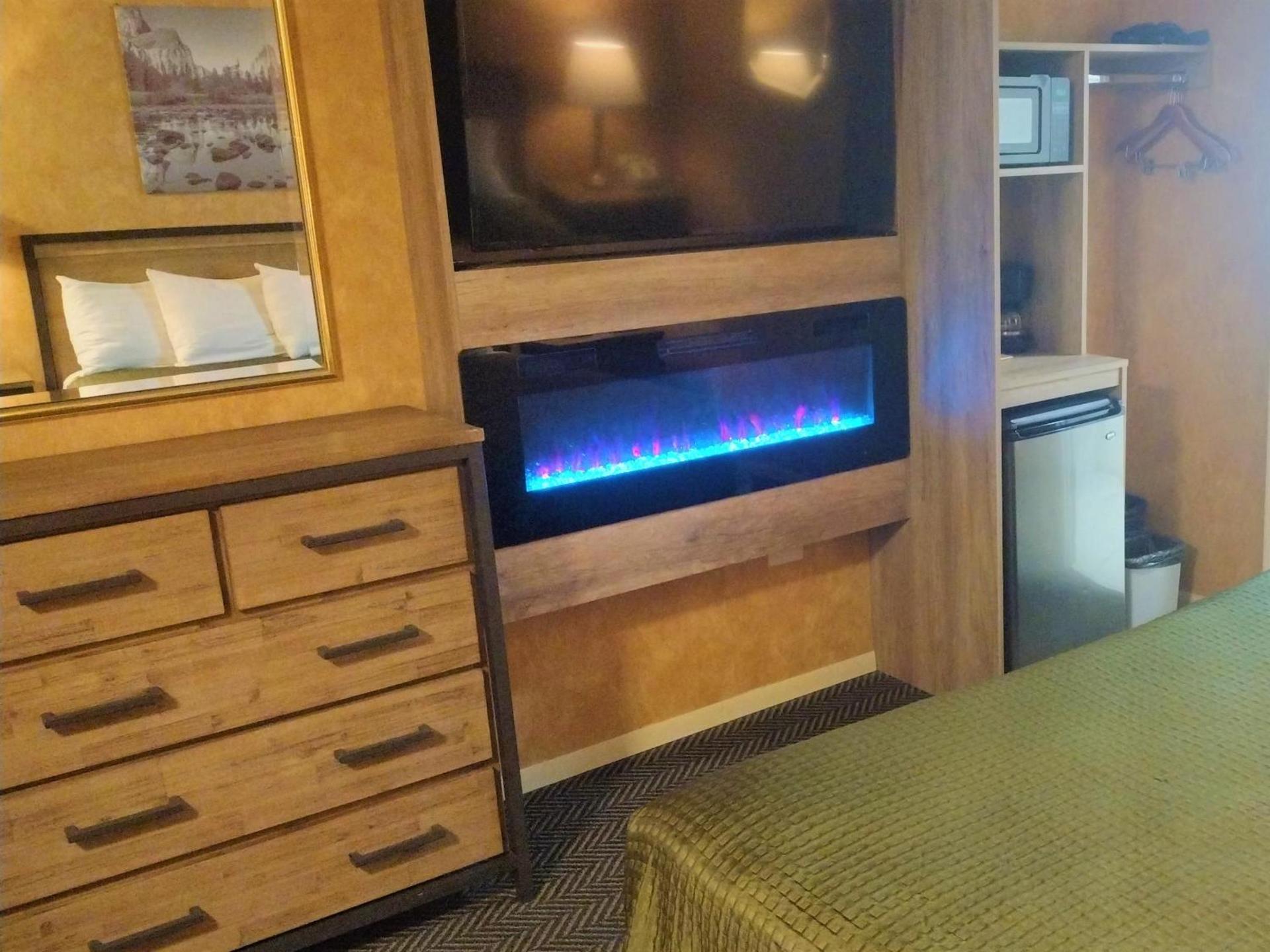 Cedar Lodge photo 15