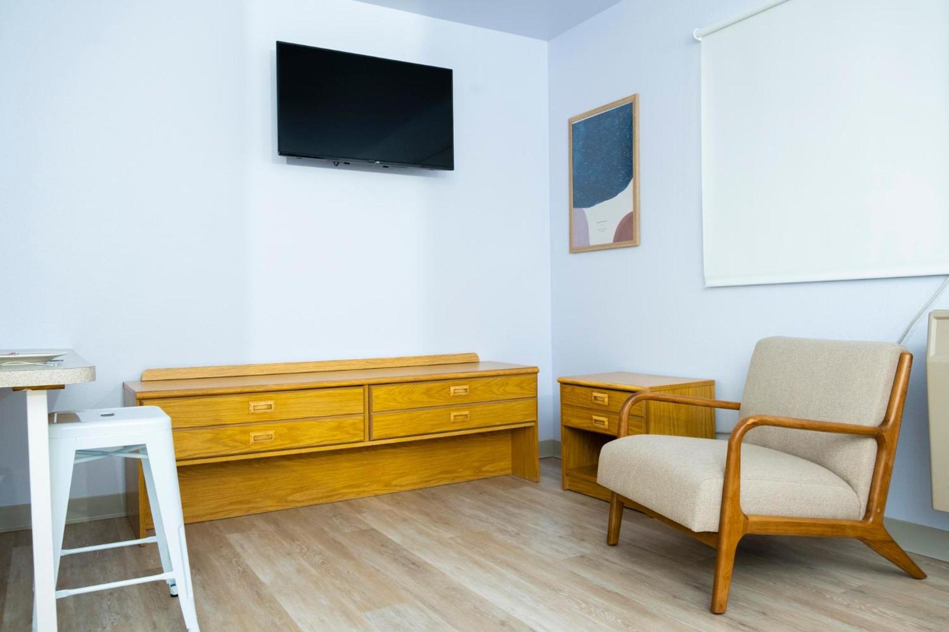 Dark Sky Suites photo 7