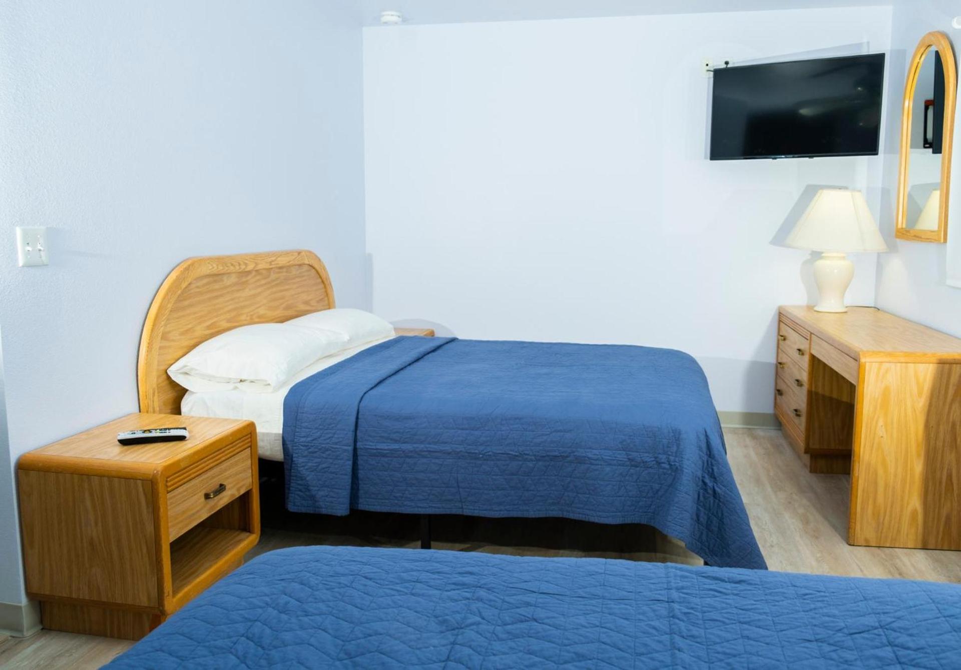 Dark Sky Suites photo 10