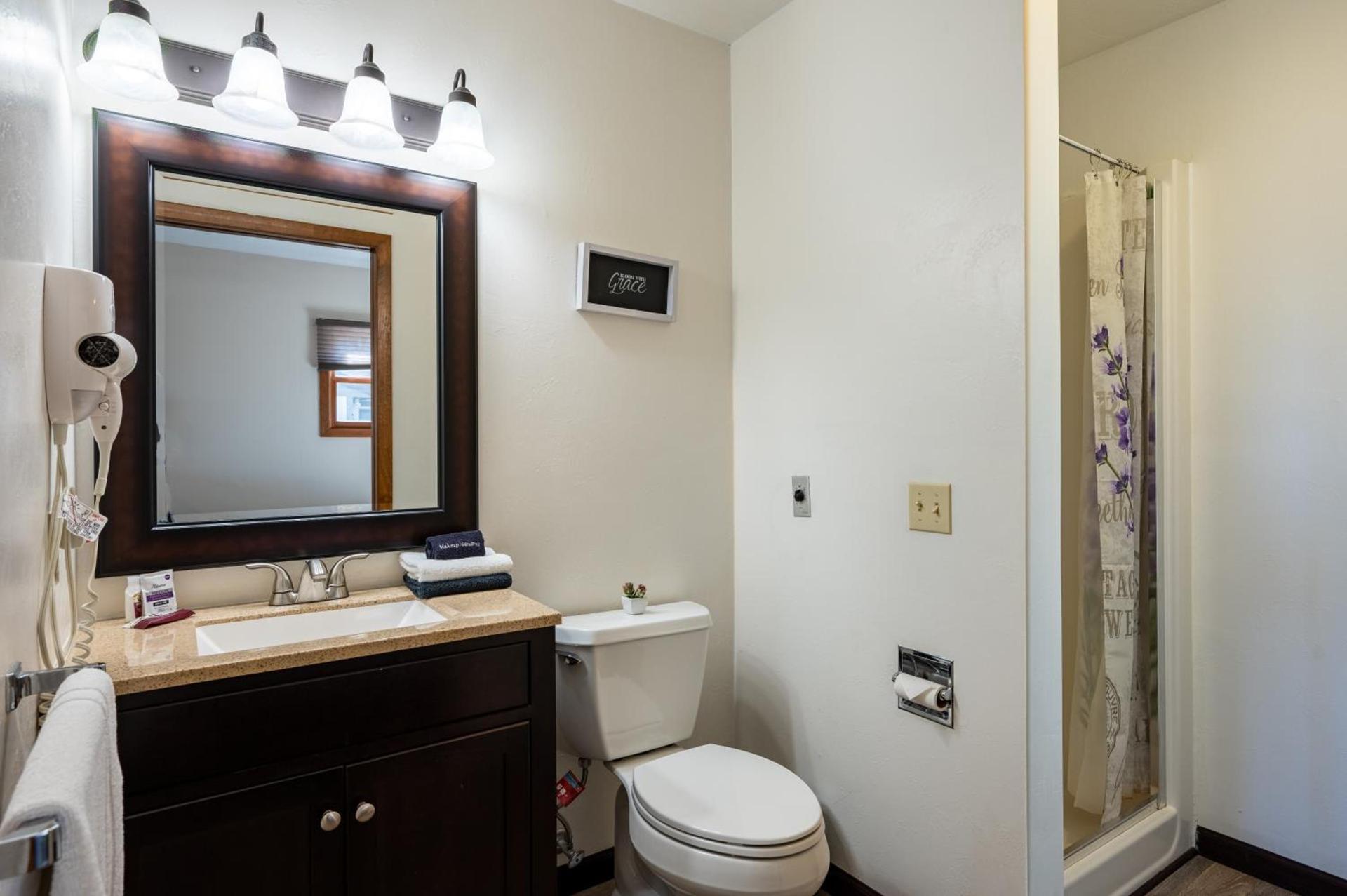 Sister Bay Inn photo 10