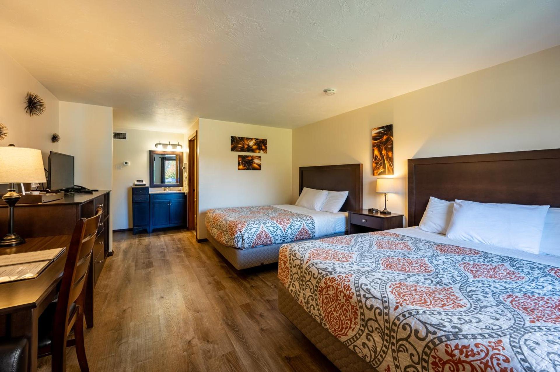 Sister Bay Inn photo 18