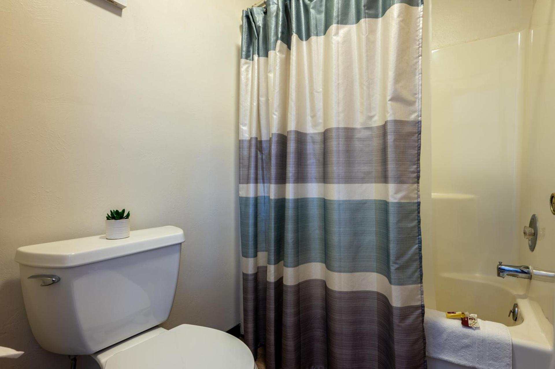 Sister Bay Inn photo 19