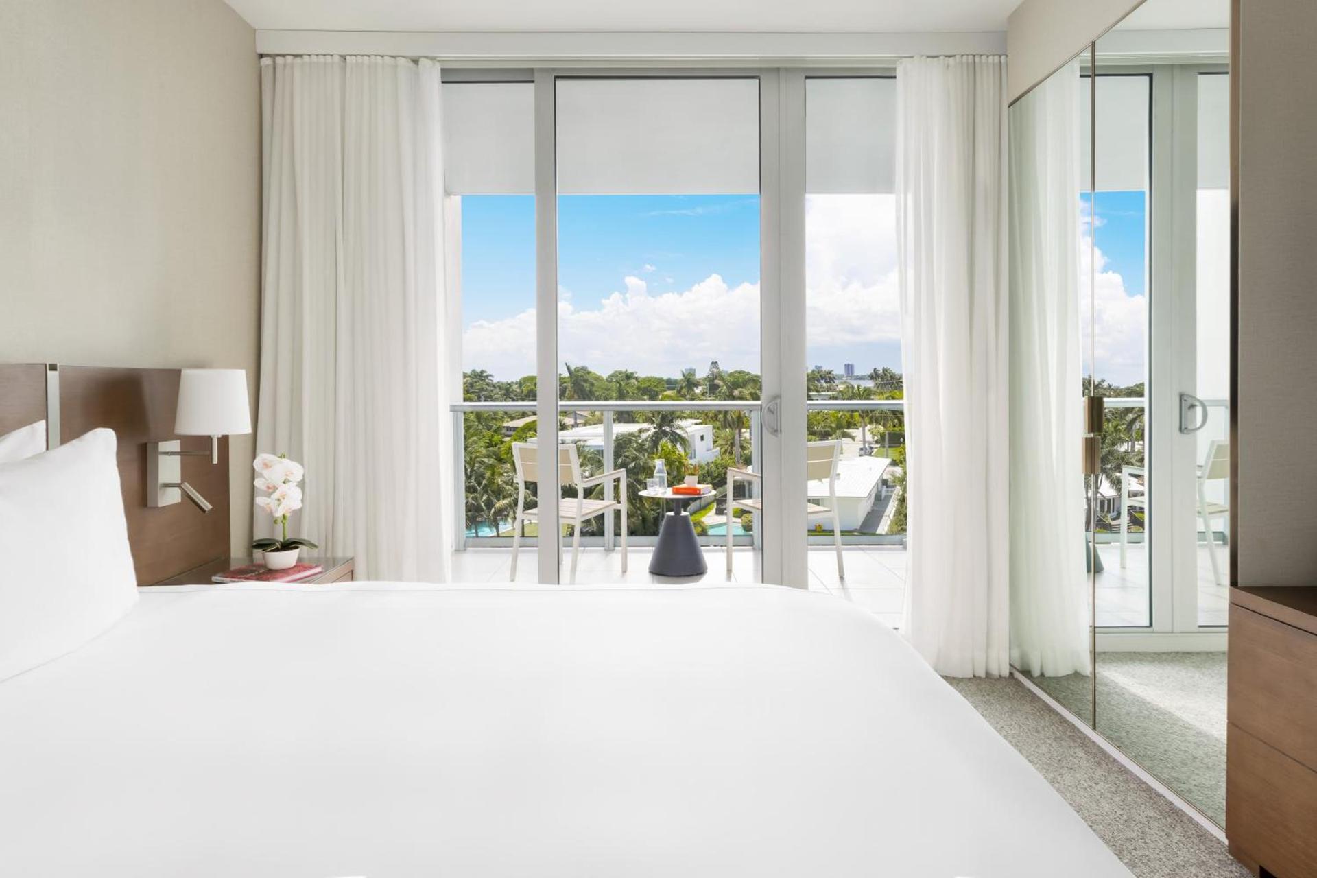 The Altair Bay Harbor Hotel photo 14