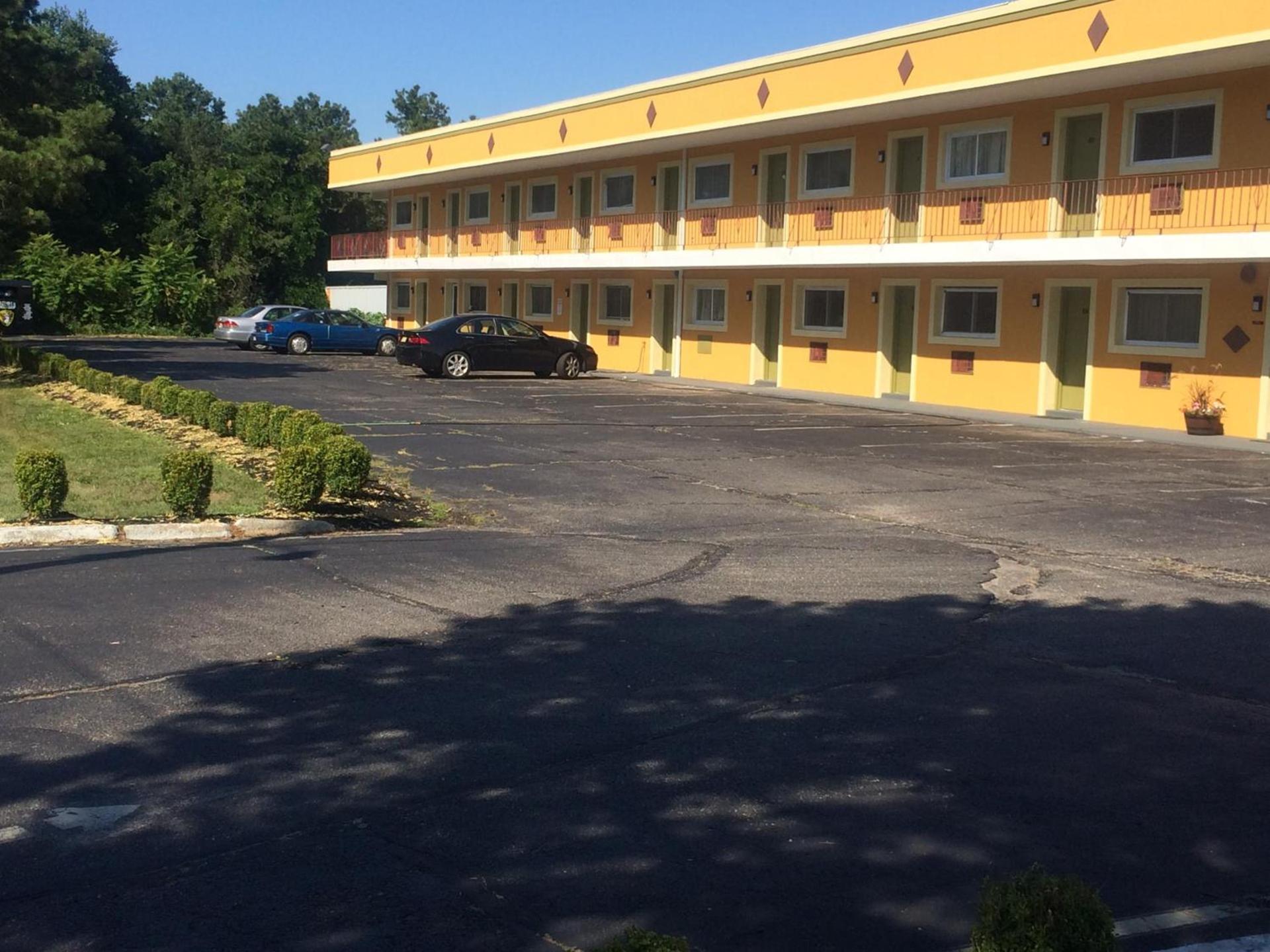 Travel Inn and Suites photo 10