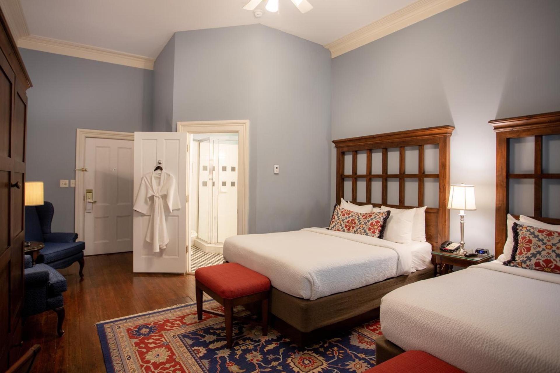 The Marshall House photo 98