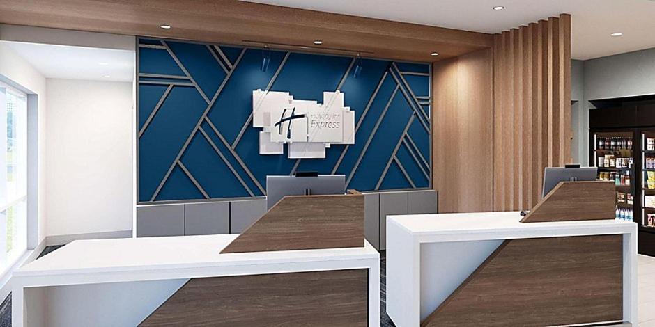 Holiday Inn Express & Suites Charlottesville by IHG photo 12