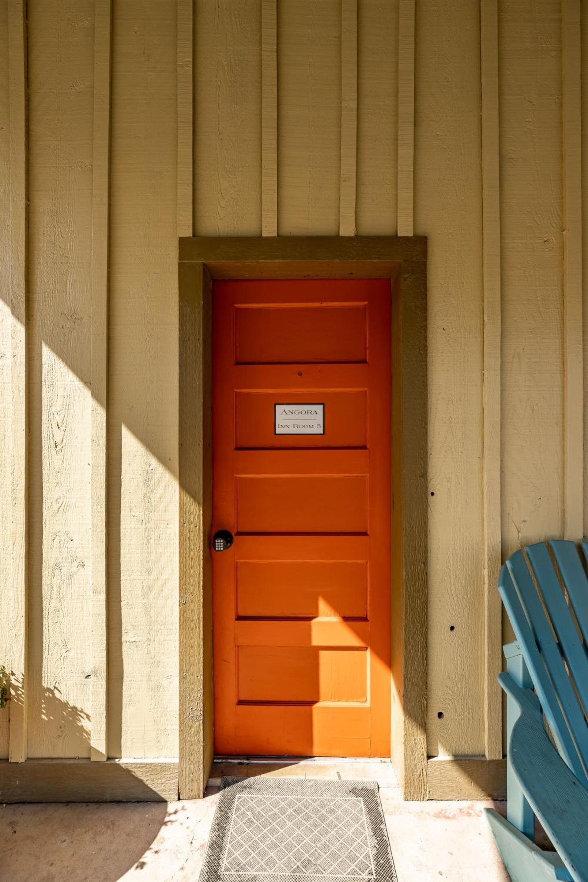 The Historic Leakey Inn photo 31