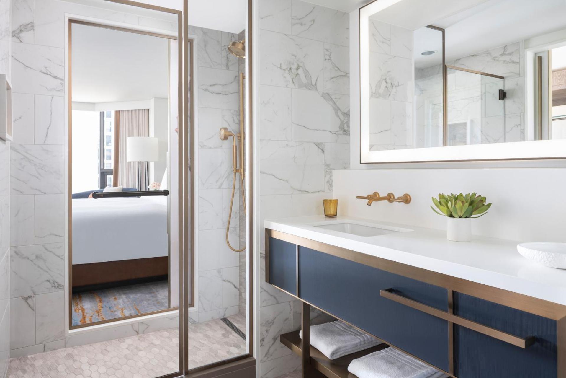 Four Seasons Hotel Houston photo 42