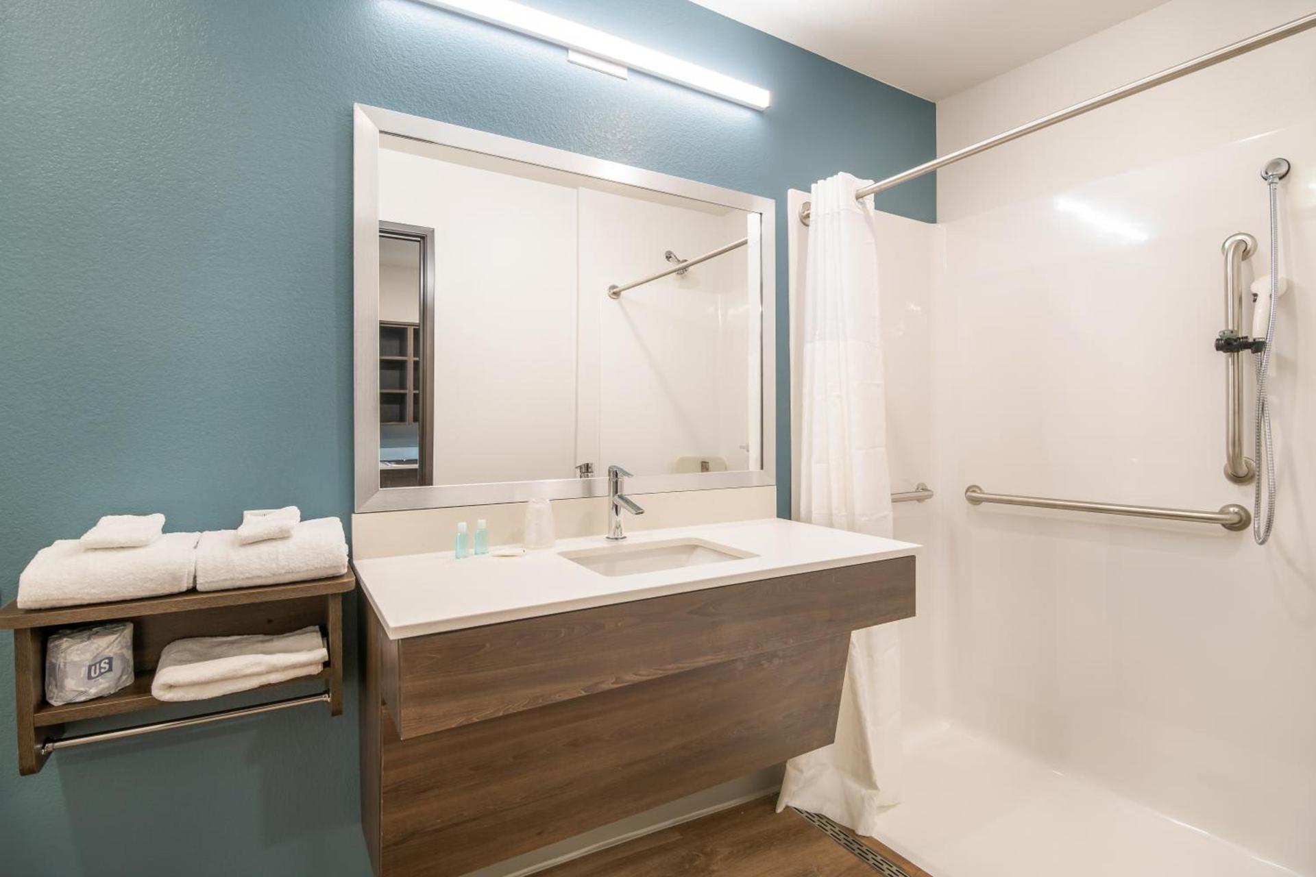 WoodSpring Suites Broomfield-Westminster photo 36