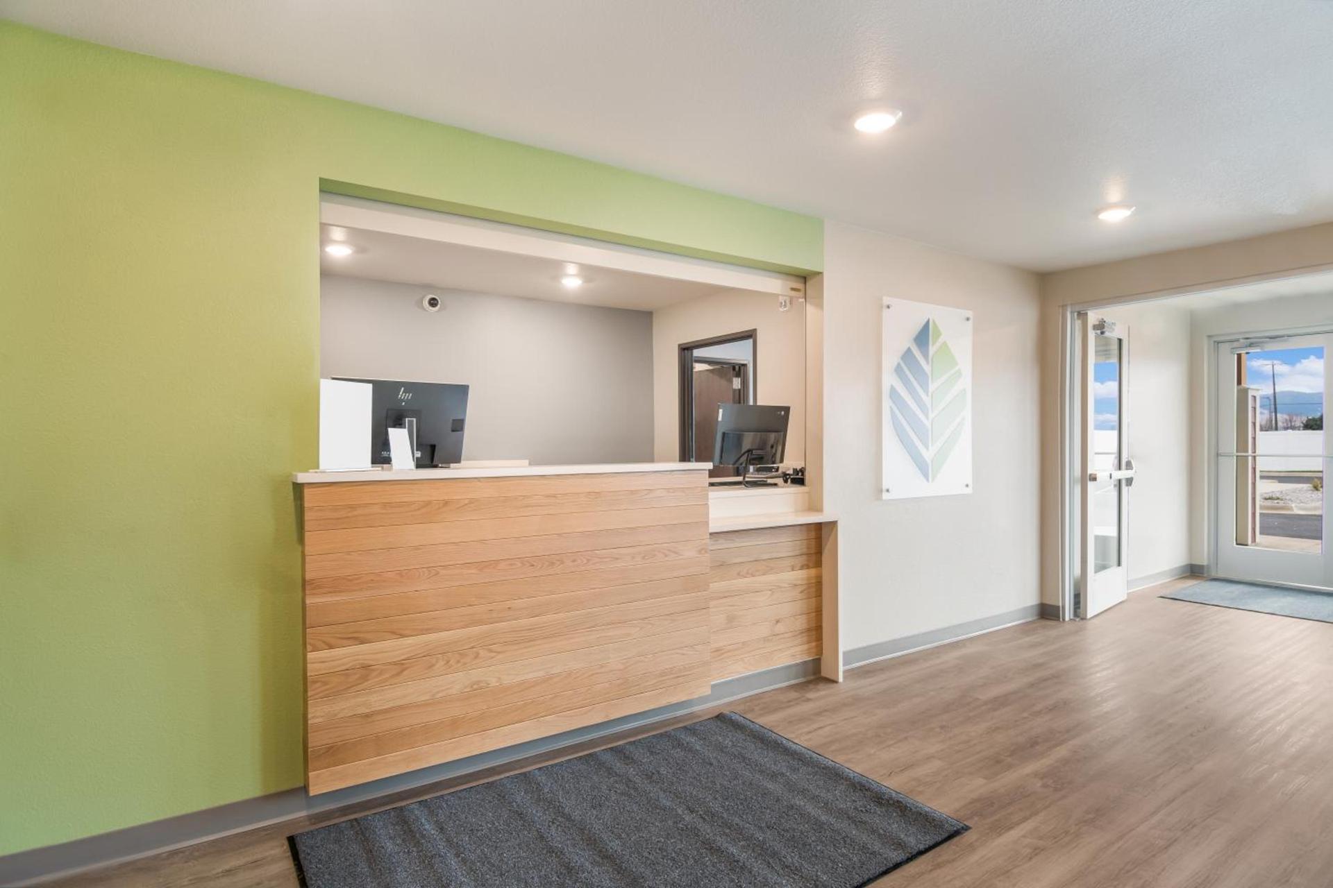 WoodSpring Suites Broomfield-Westminster photo 38