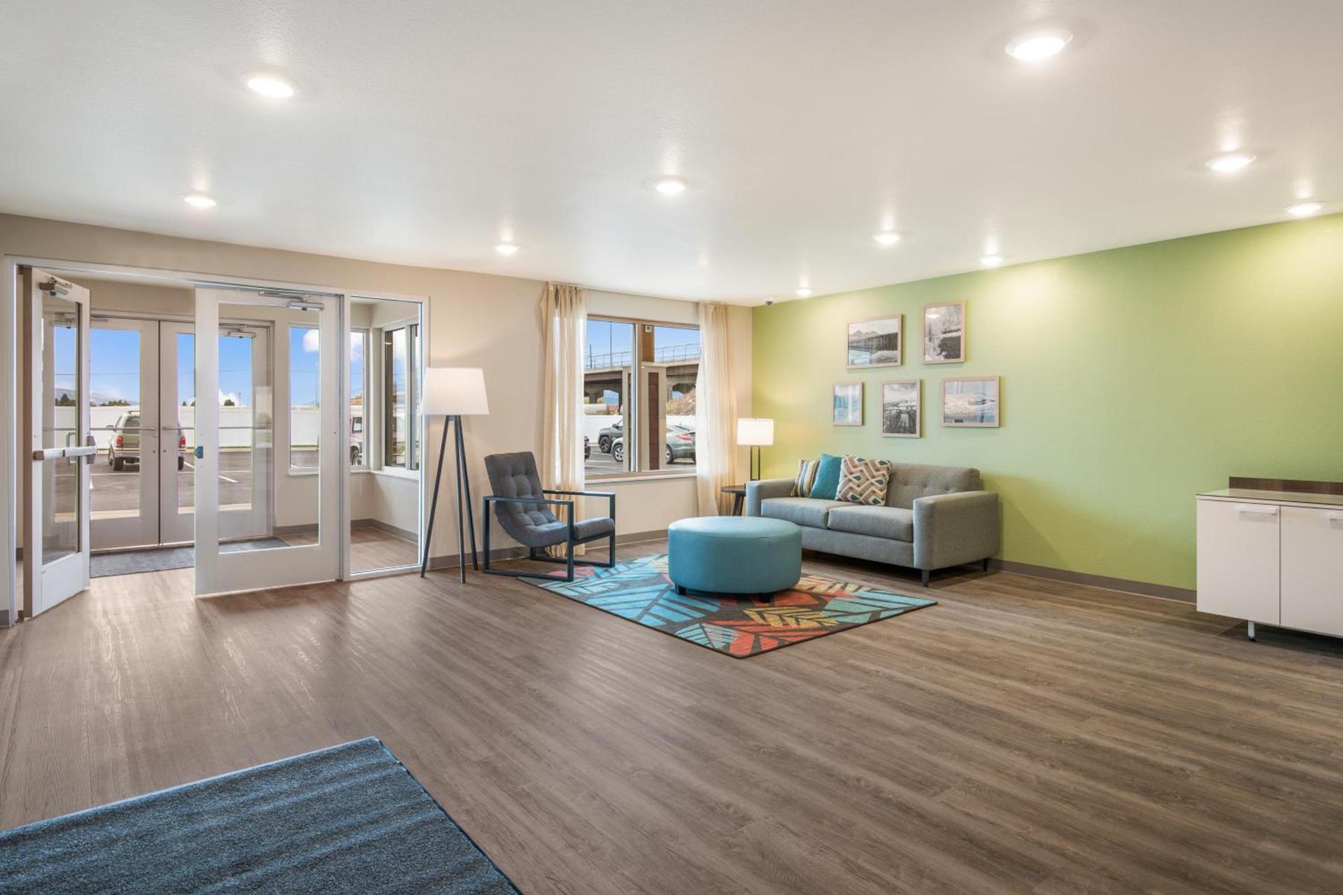 WoodSpring Suites Broomfield-Westminster photo 48