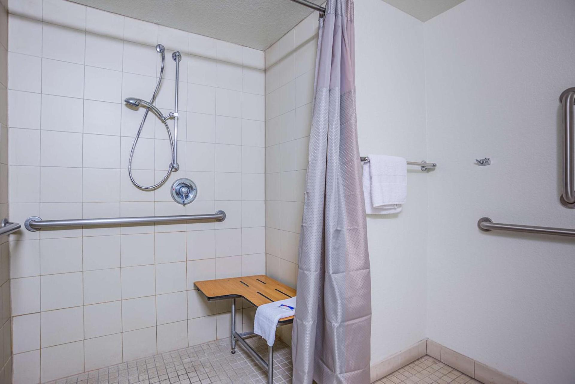 Motel 6 Tucson, AZ - North photo 22