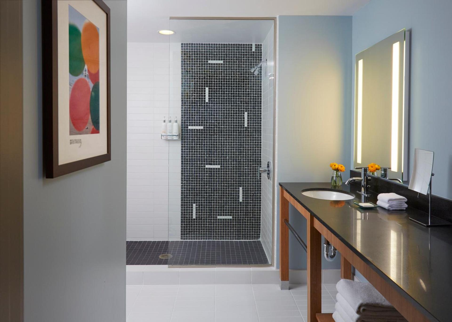 Kimpton Shorebreak Huntington Beach Resort by IHG photo 38